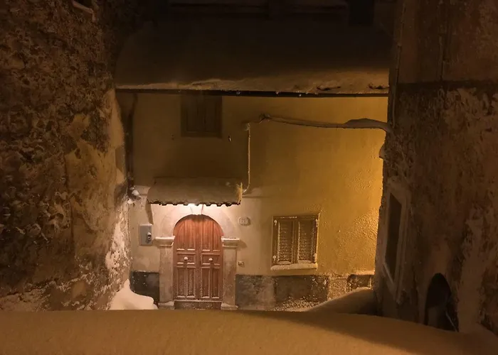 Casa Ai Piedi Della Riserva Naturale Nyaraló *