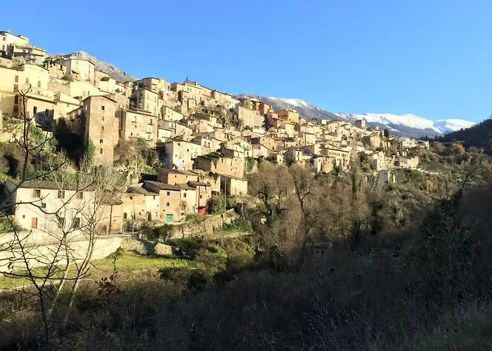Nyaraló Casa Ai Piedi Della Riserva Naturale